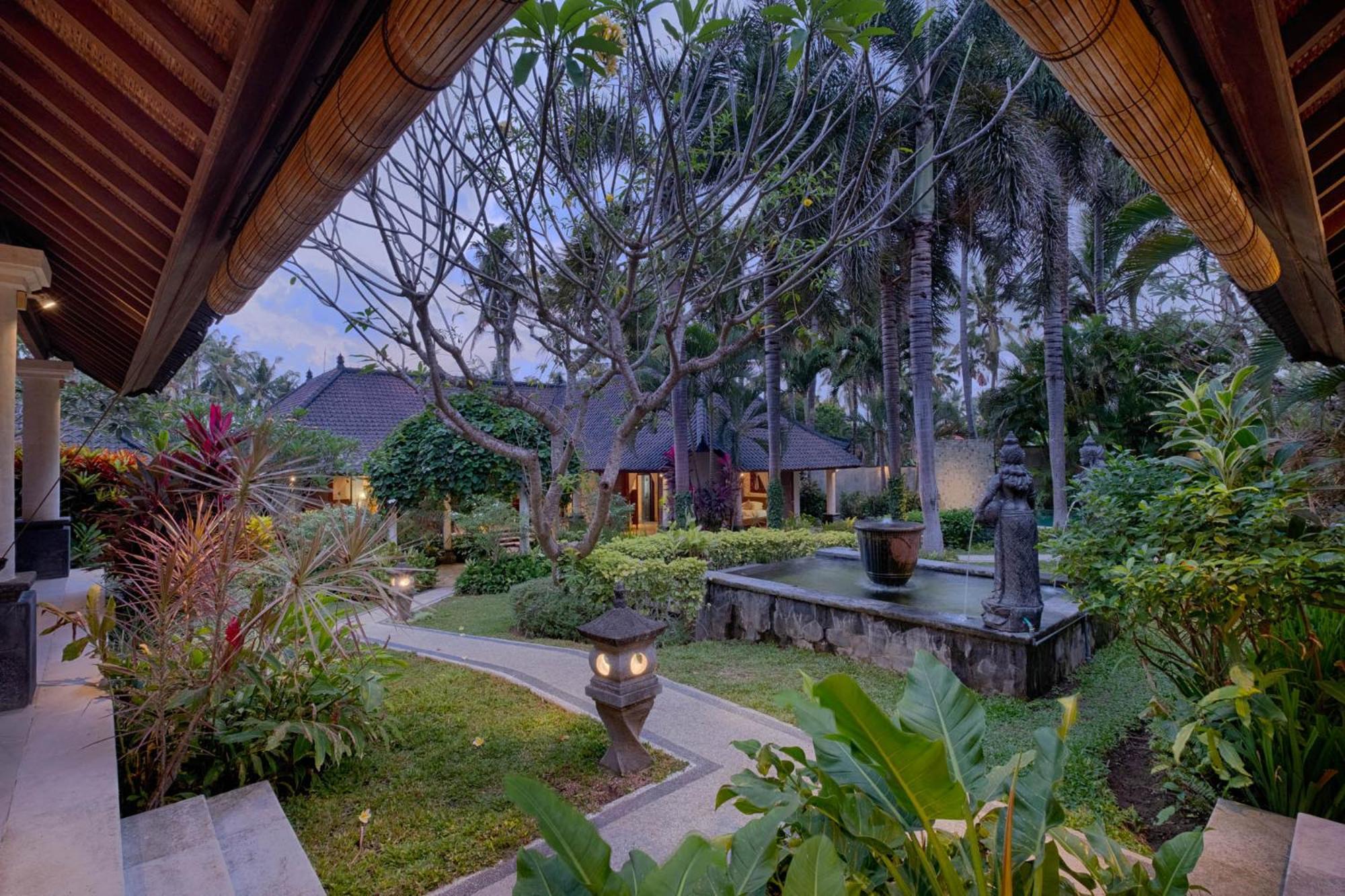 Kutus Kutus Saba Beach Villa ジョグジャカルタ エクステリア 写真