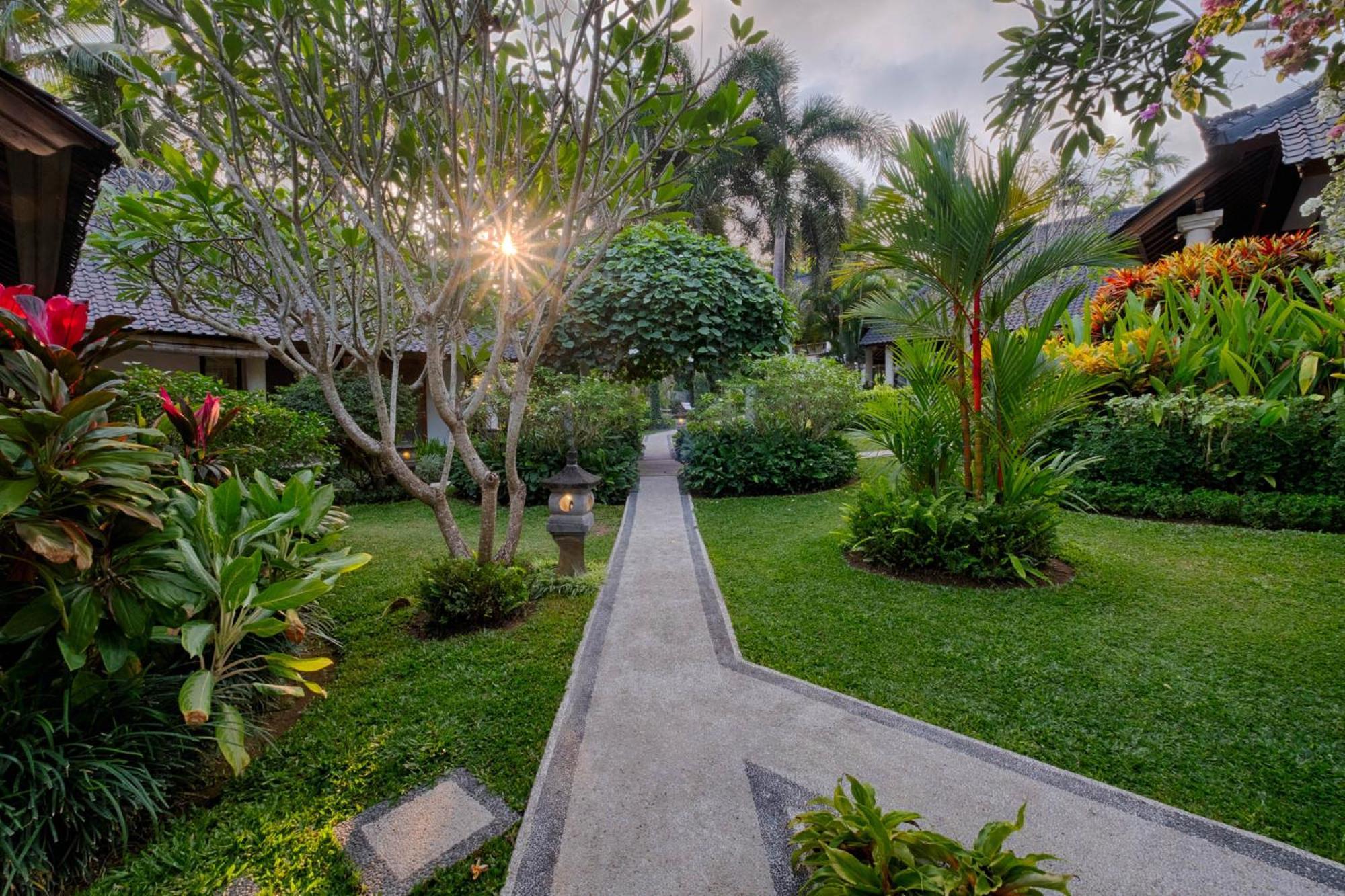 Kutus Kutus Saba Beach Villa ジョグジャカルタ エクステリア 写真