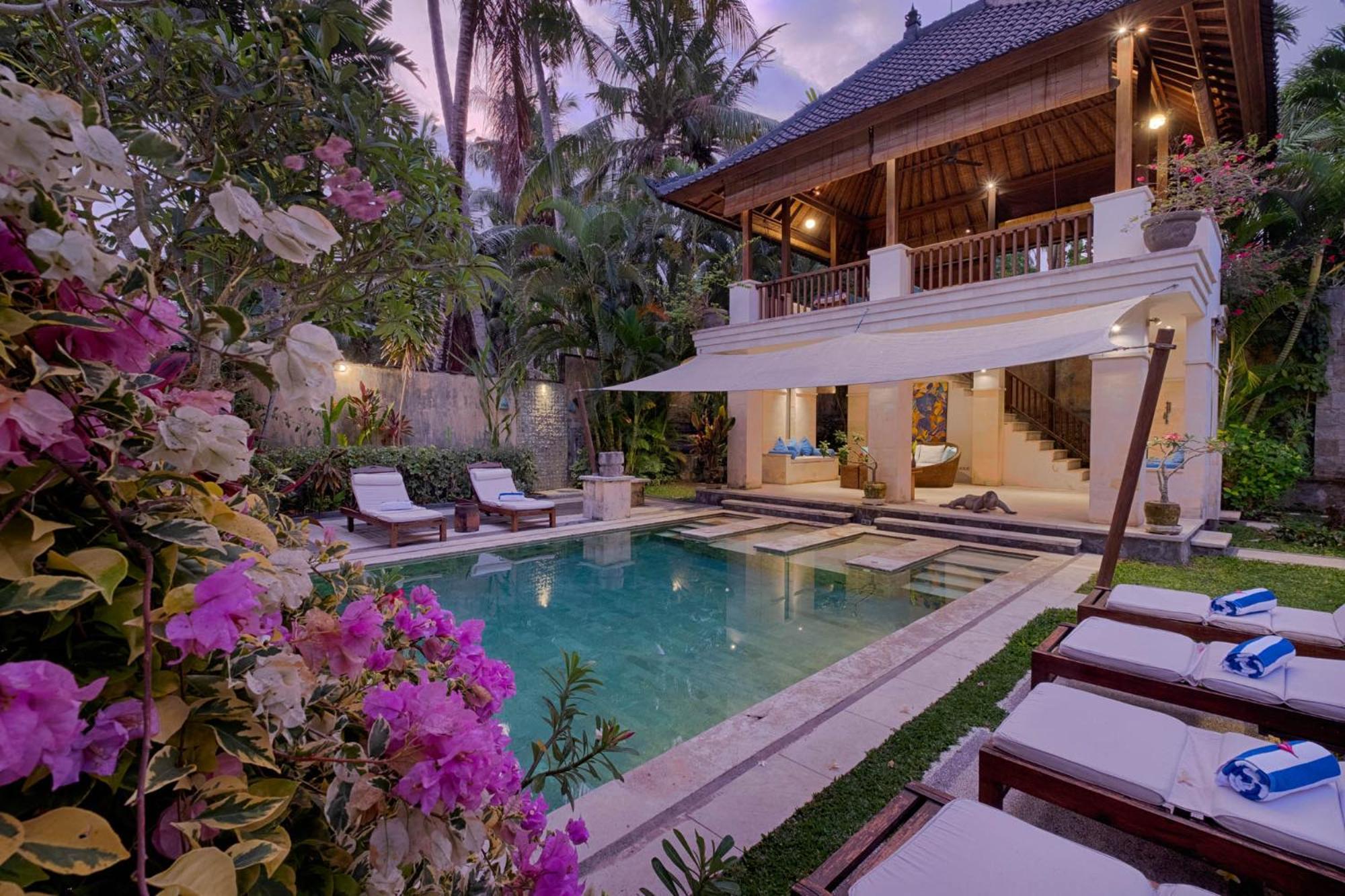 Kutus Kutus Saba Beach Villa ジョグジャカルタ エクステリア 写真