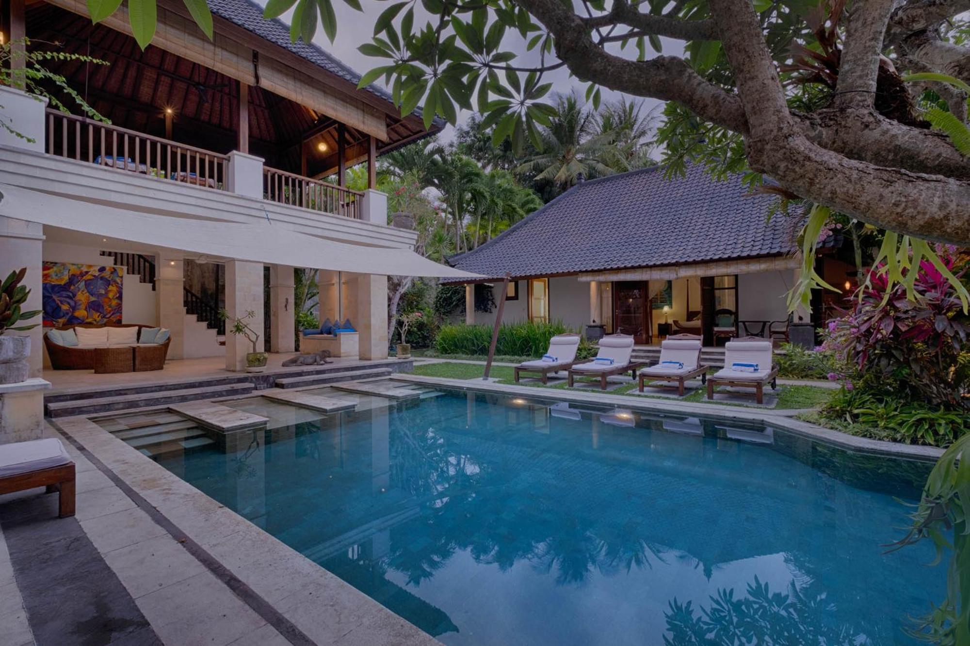 Kutus Kutus Saba Beach Villa ジョグジャカルタ エクステリア 写真