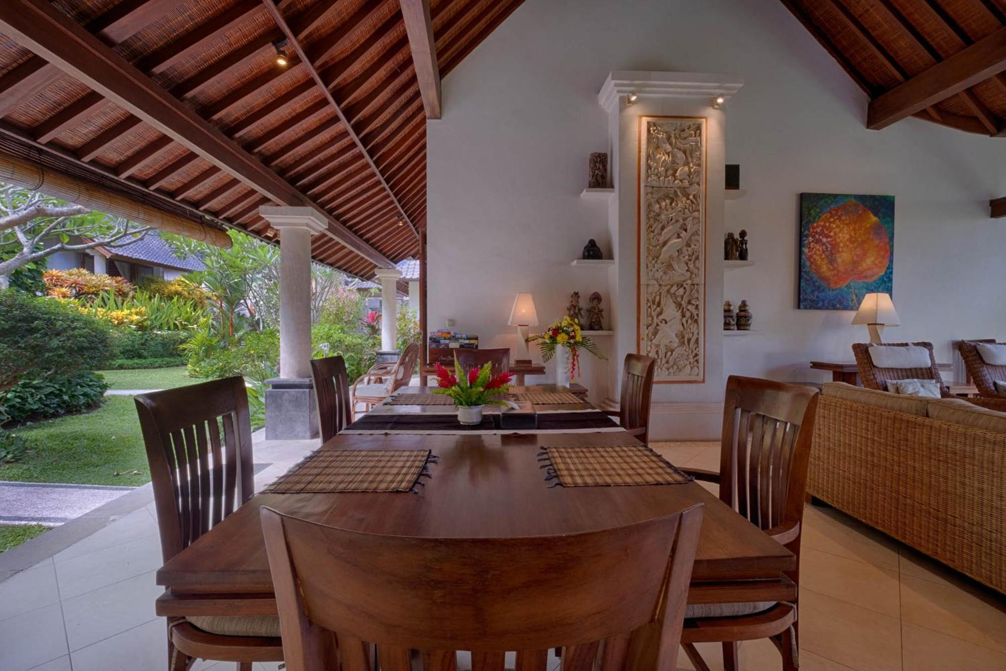 Kutus Kutus Saba Beach Villa ジョグジャカルタ エクステリア 写真
