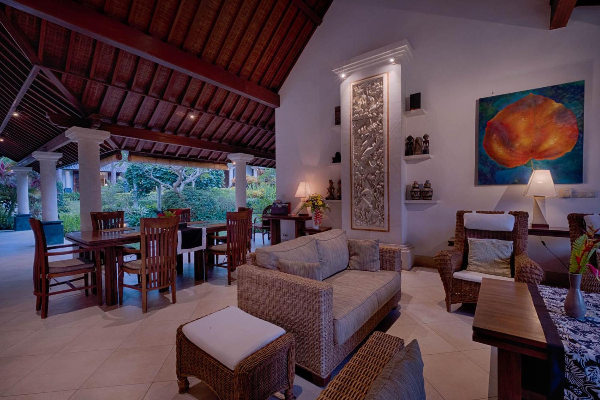 Kutus Kutus Saba Beach Villa ジョグジャカルタ エクステリア 写真