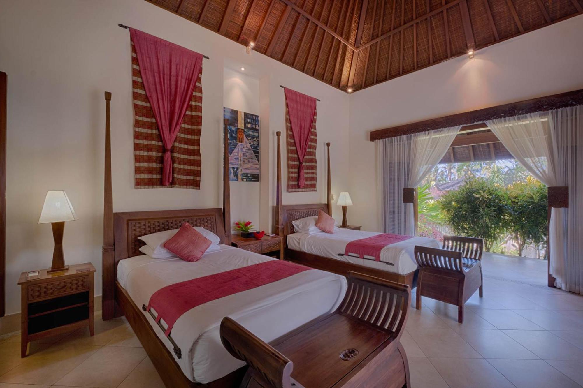 Kutus Kutus Saba Beach Villa ジョグジャカルタ エクステリア 写真